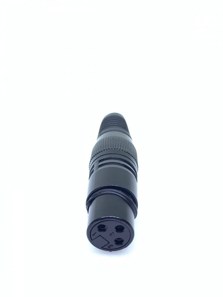 جك XLR انثى